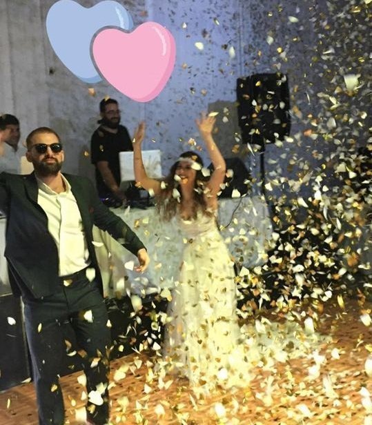 Έγινε χαμός: Ο Ντάνος εισέβαλε ακάλεστος σε γαμήλιο παρτυ στην Λευκωσία (φωτος)